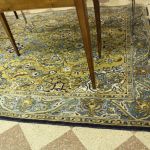 877 2487 ORIENTAL RUG